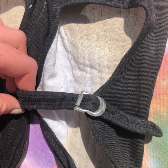 Embroidered Floral Ballet Flats - Picture 3 of 4